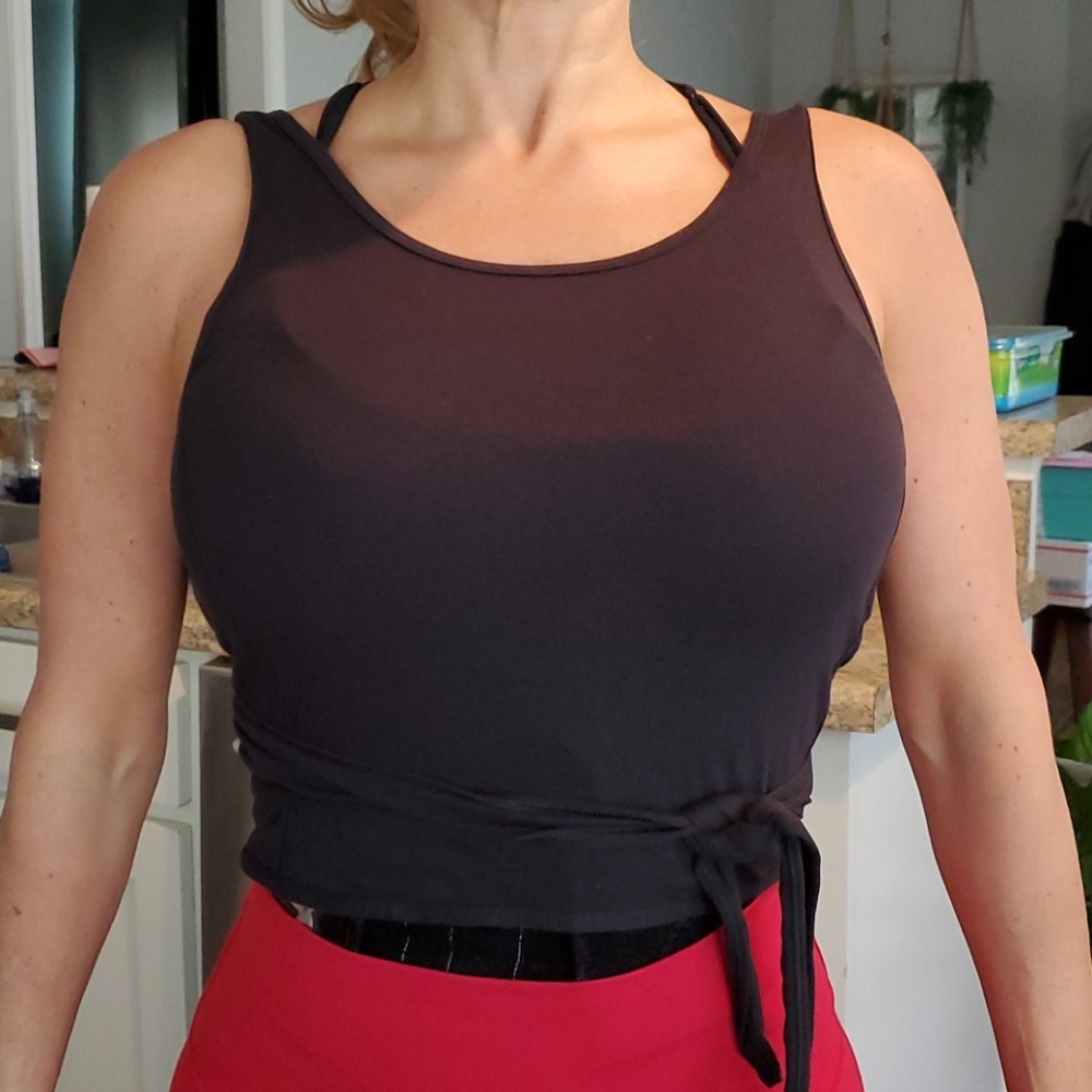 Lululemon wrap crop top